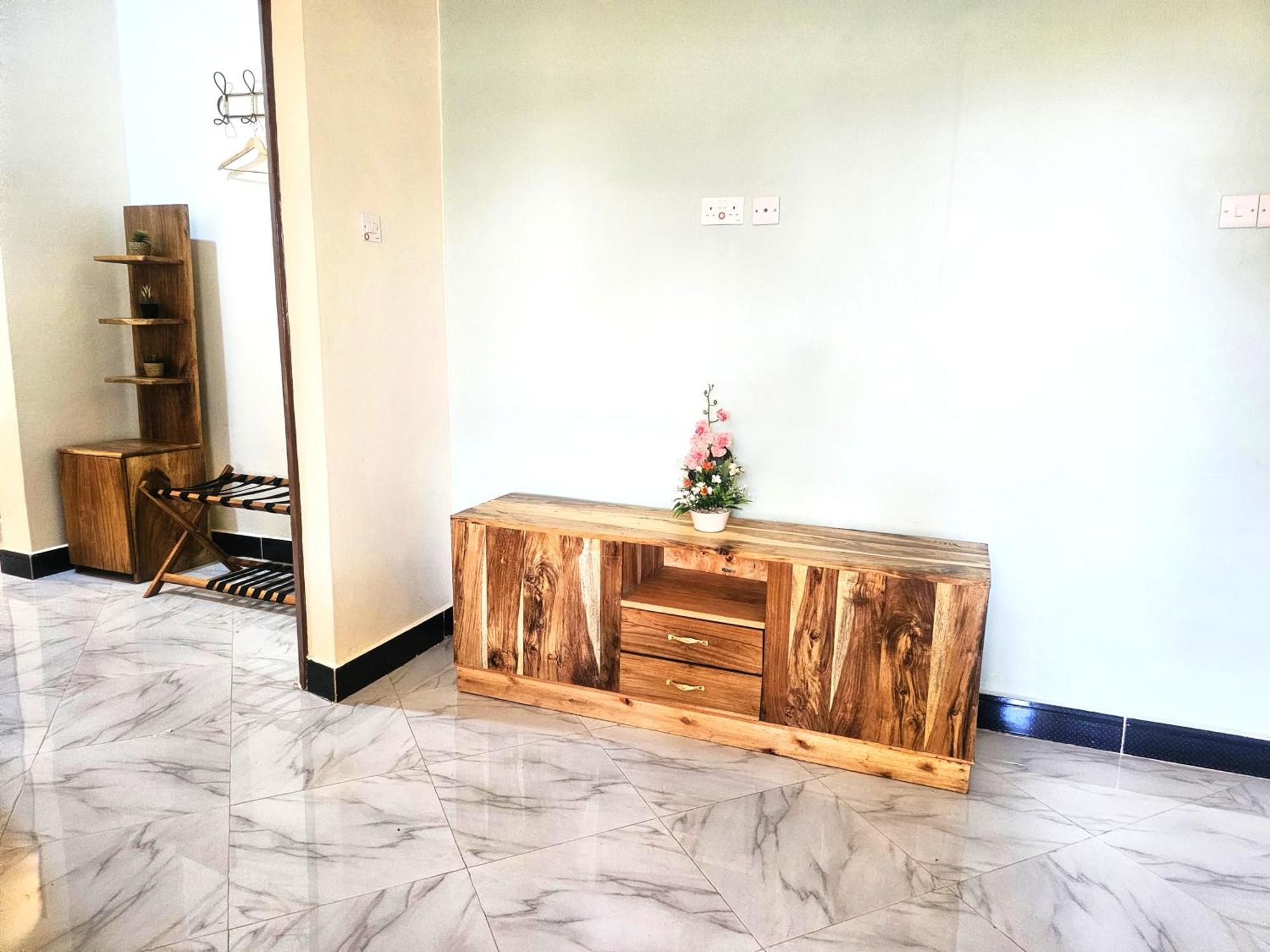 Bed and Breakfast Safi House Boma la Ngombe Экстерьер фото